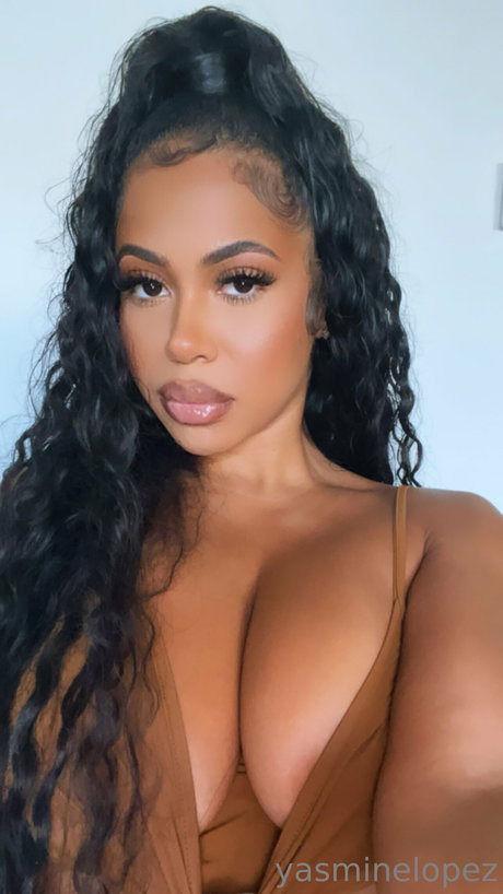 Yasmine Lopez