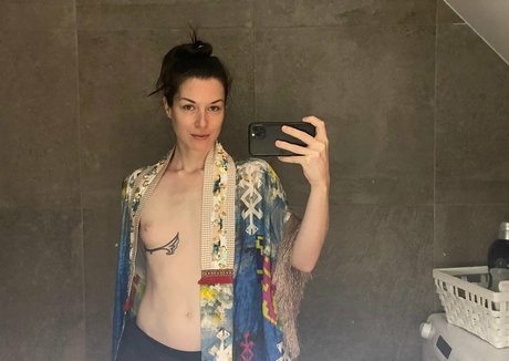 Stoya