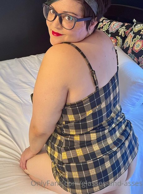 Glassesandasses
