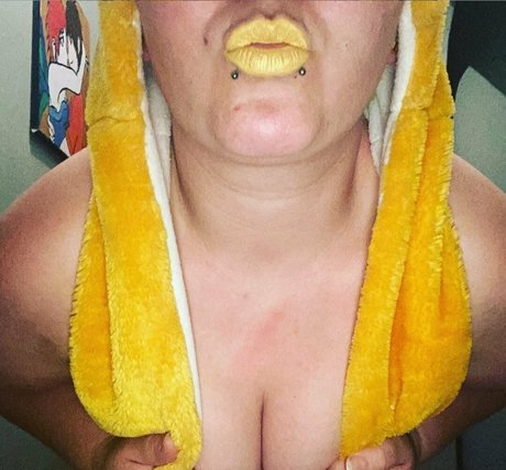 Yourfavoritecanadianmilf