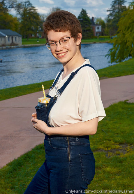 Dicksinthedishwasher