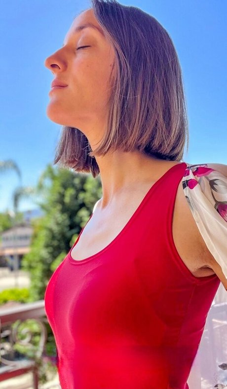 Ashley Victoria Robinson