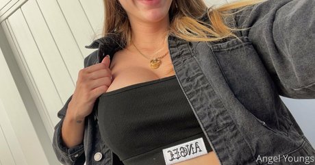 Angelyoungsxxx