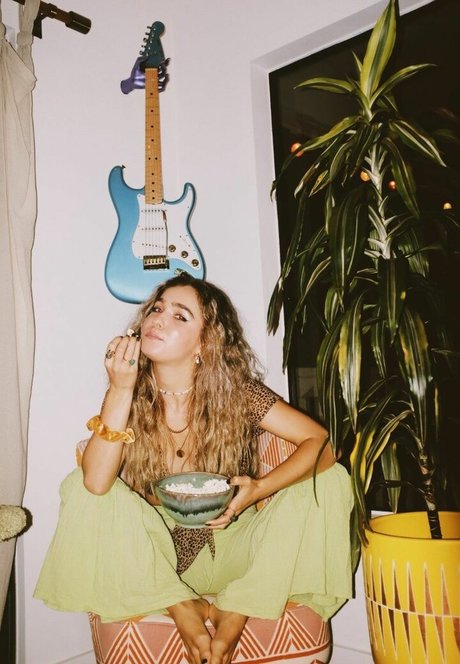 Haley Lu Richardson