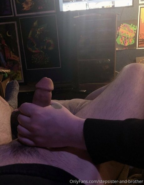 Stepsisterandbrother