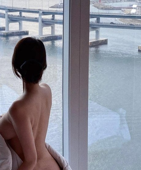 Nacktes geleaktes OnlyFans-Foto von Siyoung