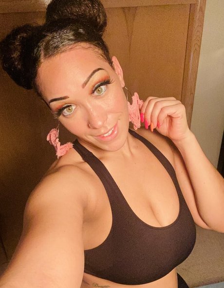 Kendra Kouture