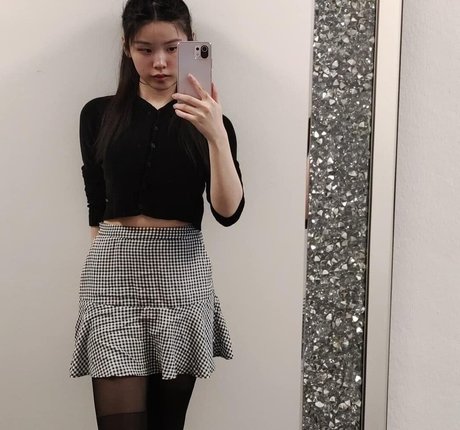 Nacktes geleaktes OnlyFans-Foto von Suriyocandy