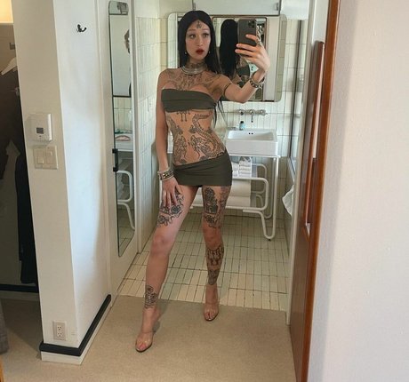 Tightcorsetloosemorals