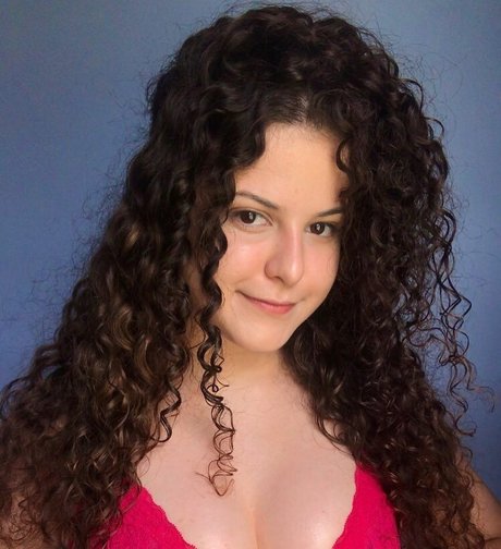 Nacktes geleaktes OnlyFans-Foto von Ana Bluhen