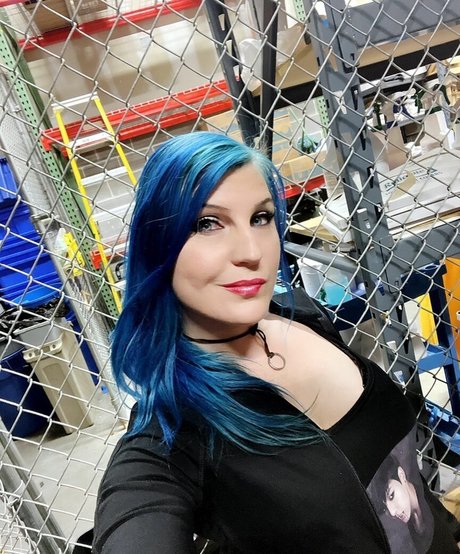 Leva Bates