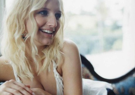 Ashlee Nicole Simpson