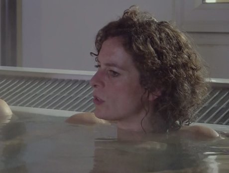 Alex Polizzi