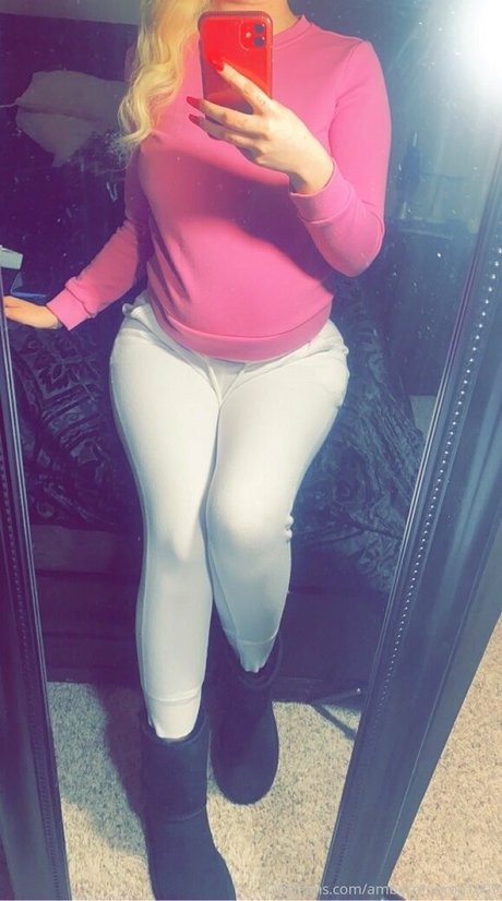 Nacktes geleaktes OnlyFans-Foto von Ambermonroe1009