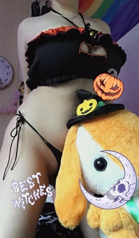 Nacktes geleaktes OnlyFans-Foto von Aliendaddyo