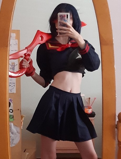 Kiki Glitter Cosplay