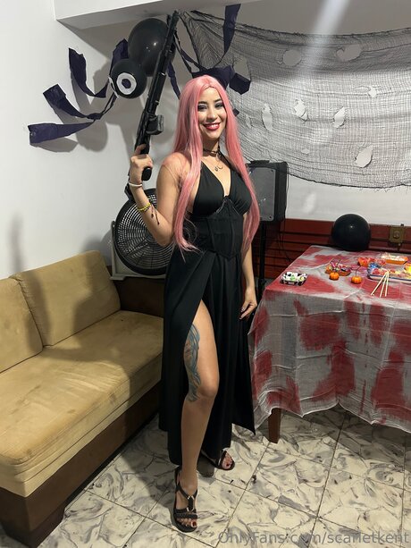 Nacktes geleaktes OnlyFans-Foto von Scarletkent