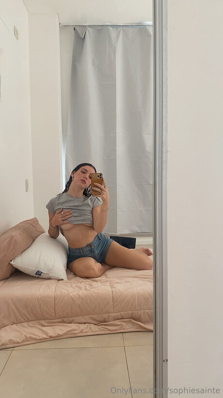 Nacktes geleaktes OnlyFans-Foto von Balmy