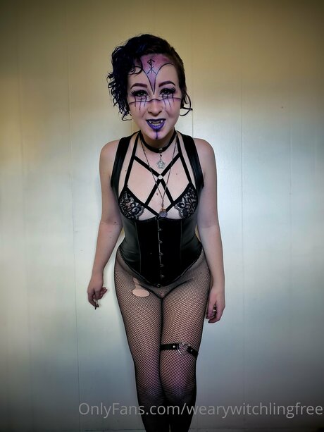 Wearywitchlingfree