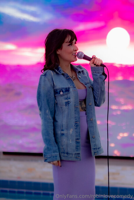 Robinlovecomedy