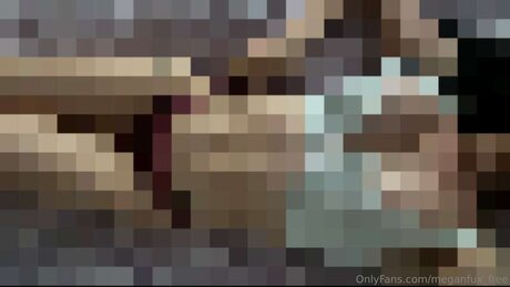 Nacktes geleaktes OnlyFans-Foto von Meganfux Free