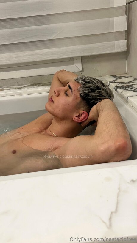 Nacktes geleaktes OnlyFans-Foto von Nastaciofree