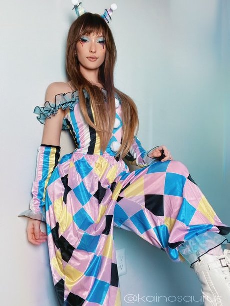 Thedaberrytwins Alex And Leah