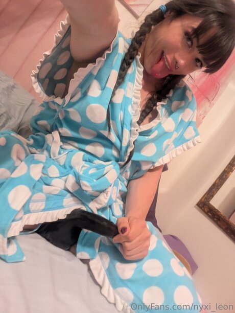 Nyxi Leon