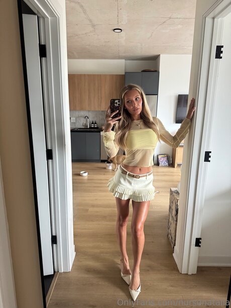 Nacktes geleaktes OnlyFans-Foto von Nursenatalia