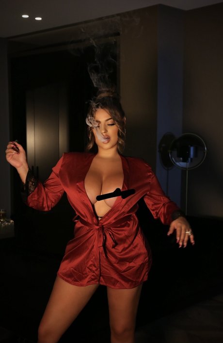 Encaofficial Enca Haxhia