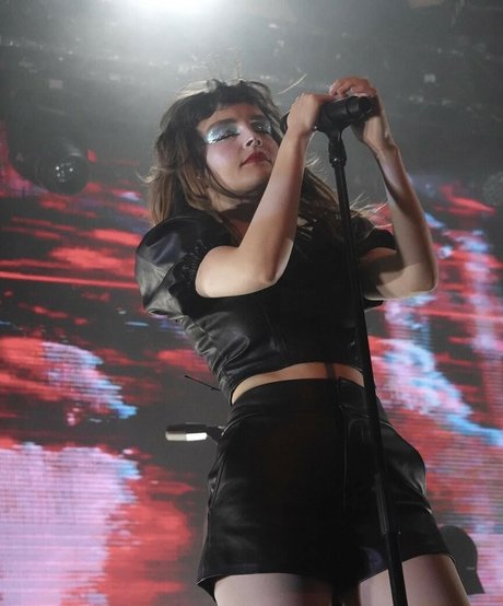 Lauren Mayberry