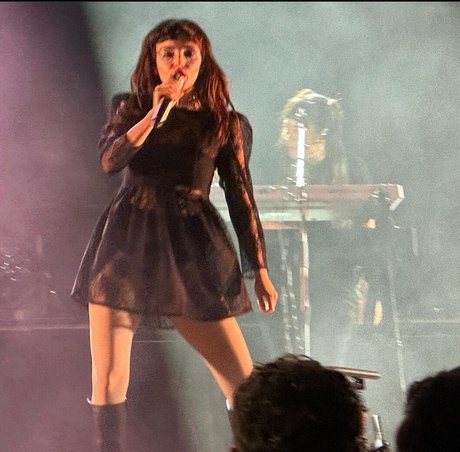 Lauren Mayberry