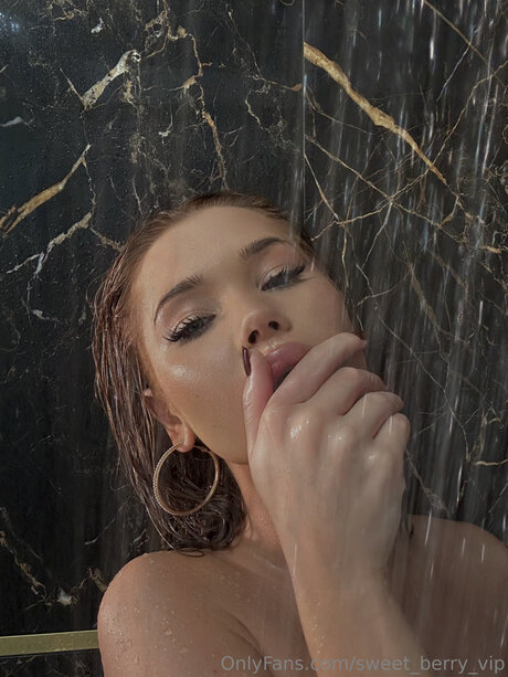Sweet Berry Vip