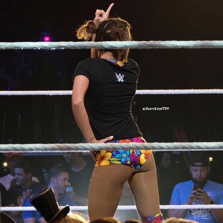Dakota Kai