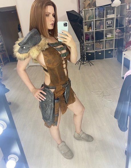 Jannet In Cosplay