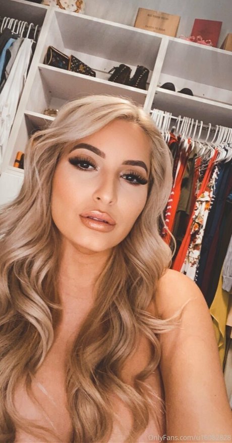 Nacktes geleaktes OnlyFans-Foto von Yusidubbs