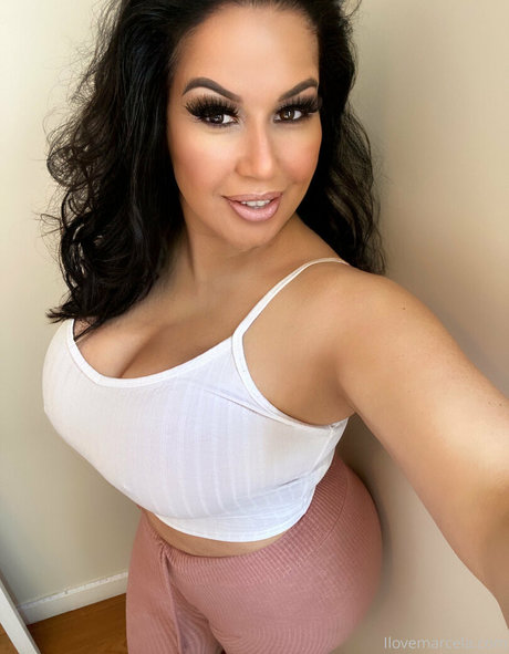 Latinamilfnyc