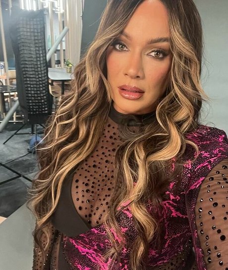 Nia Jax