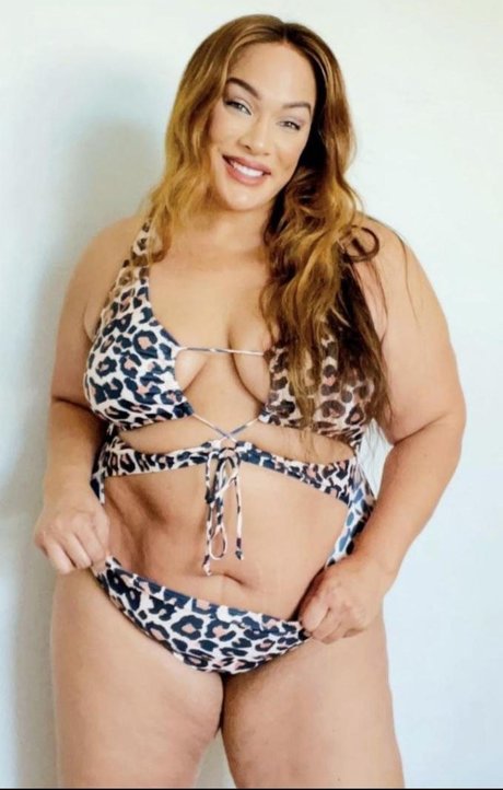 Nia Jax