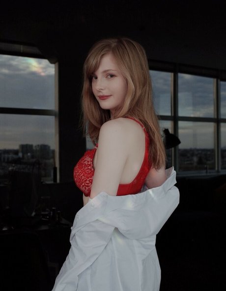 Ella Freya