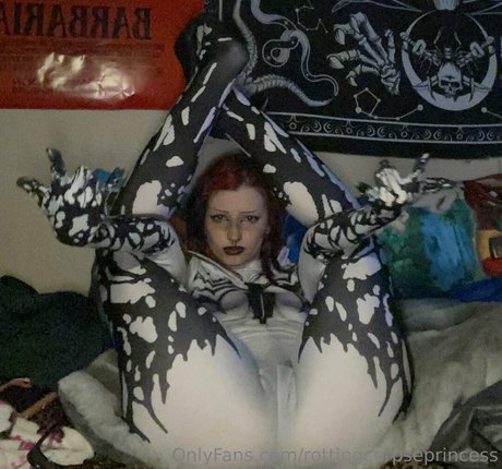 Rottingcorpseprincess