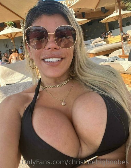 Christinebigboobes