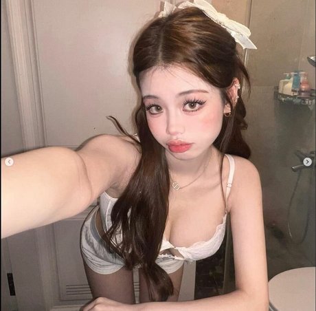 Nacktes geleaktes OnlyFans-Foto von Amberrllo