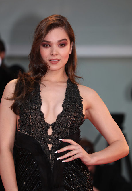 Hailee Steinfeld