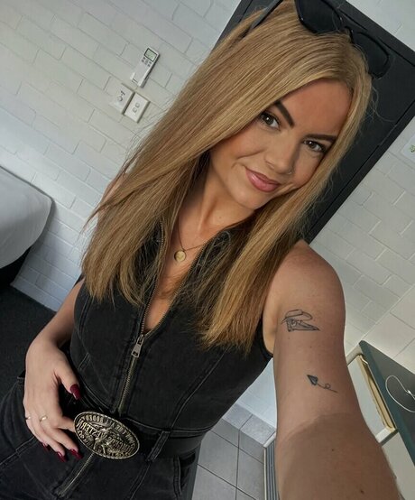 Ema Jane White  Emajanee  Emajanewhite