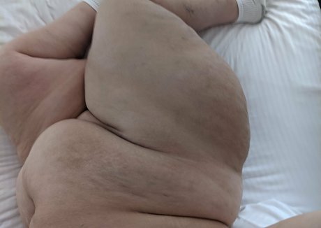 Nacktes geleaktes OnlyFans-Foto von Strawberrycakes