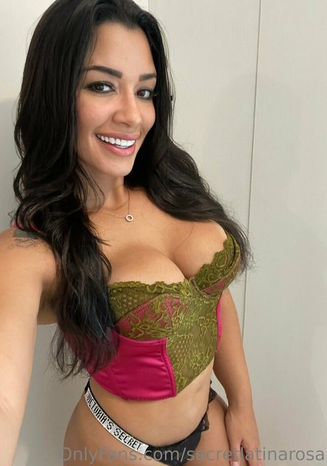 Secretlatinarosa
