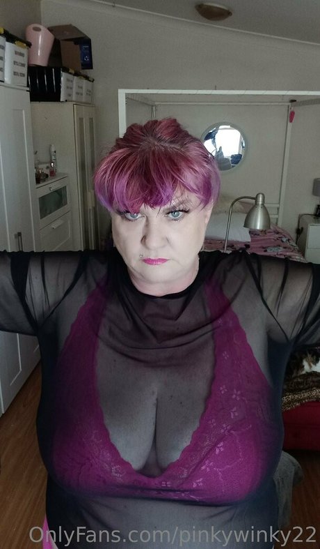 Pinkywinky22