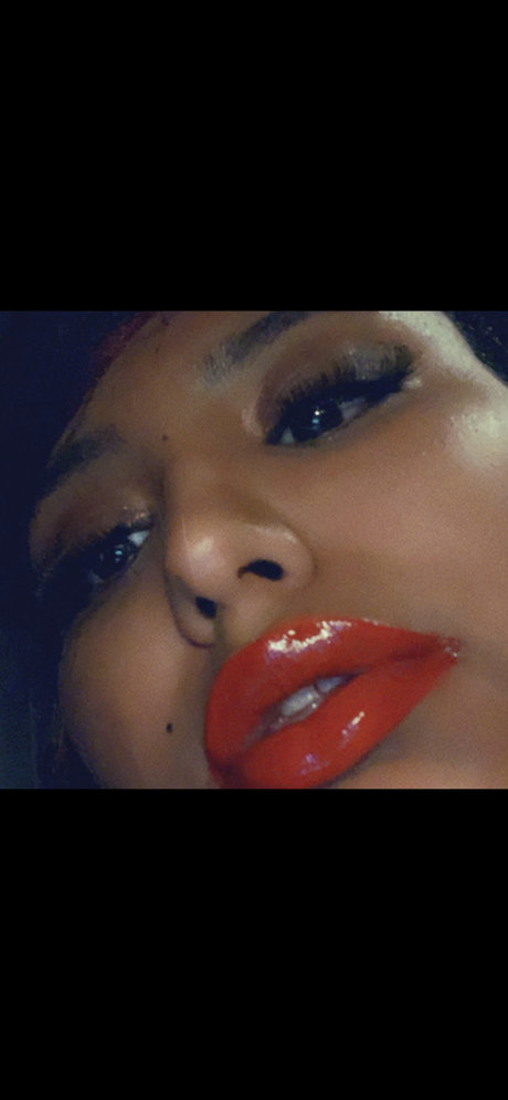 Nacktes geleaktes OnlyFans-Foto von Zaddysbabygirl