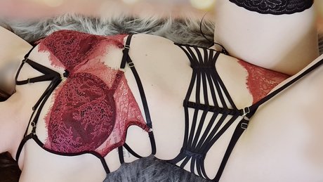 Beatriz  Facesitting Sph Cei Giantess